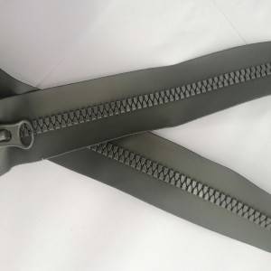 Zipper for plastic 8# plastic zipper Sharp triangle teeth with waterproof O/E